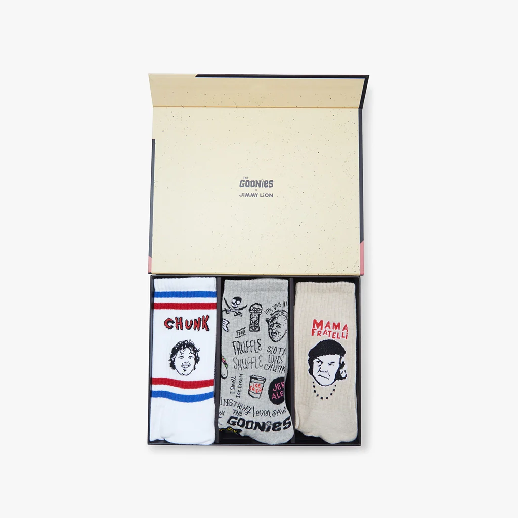 The Goonies T-Shirt & Gift Pack Bundle - Various - Image 5